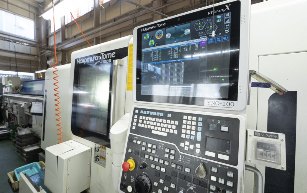 中村留精密工業　WY-100Ⅱ　NC旋盤　ヨシダセイコー