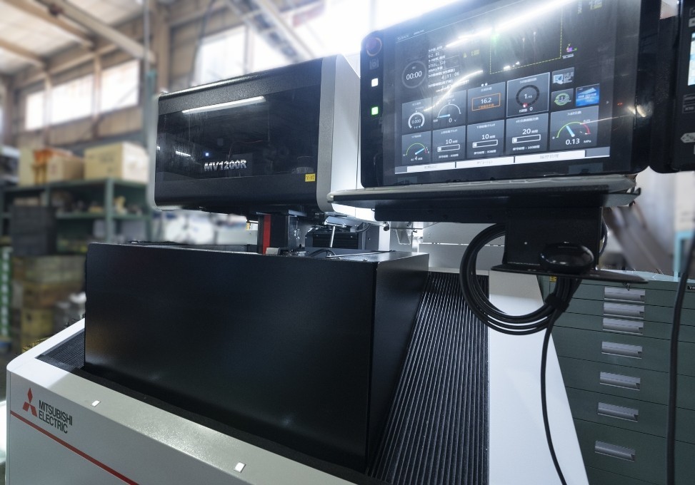 三菱電機　MV1200R W41MV-MC　ワイヤーカット　ヨシダセイコー